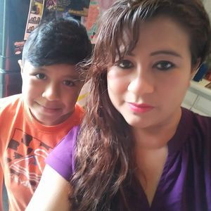 Meet your Posher, Yessicareyes